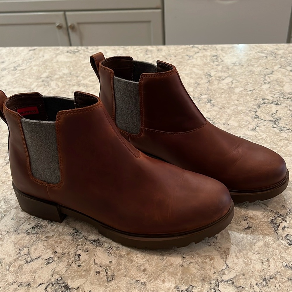 Sorel Ladies Chelsea Brown Boot Sz 9